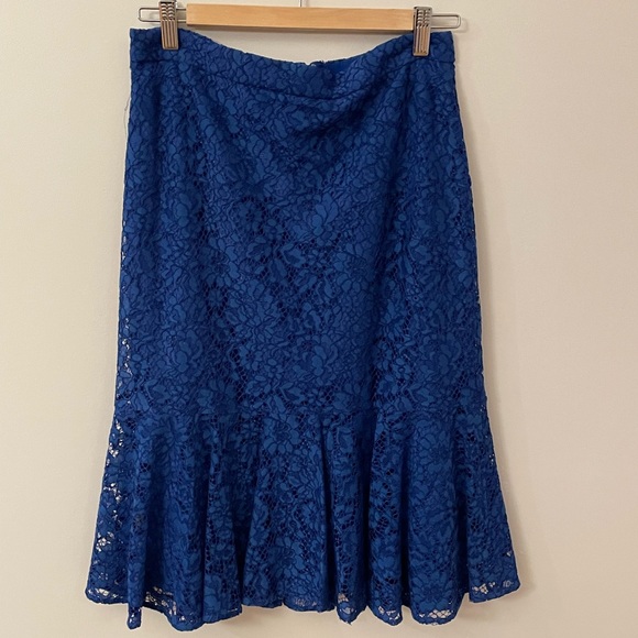 JCrew Lace Trumpet Skirt - Picture 2 of 4